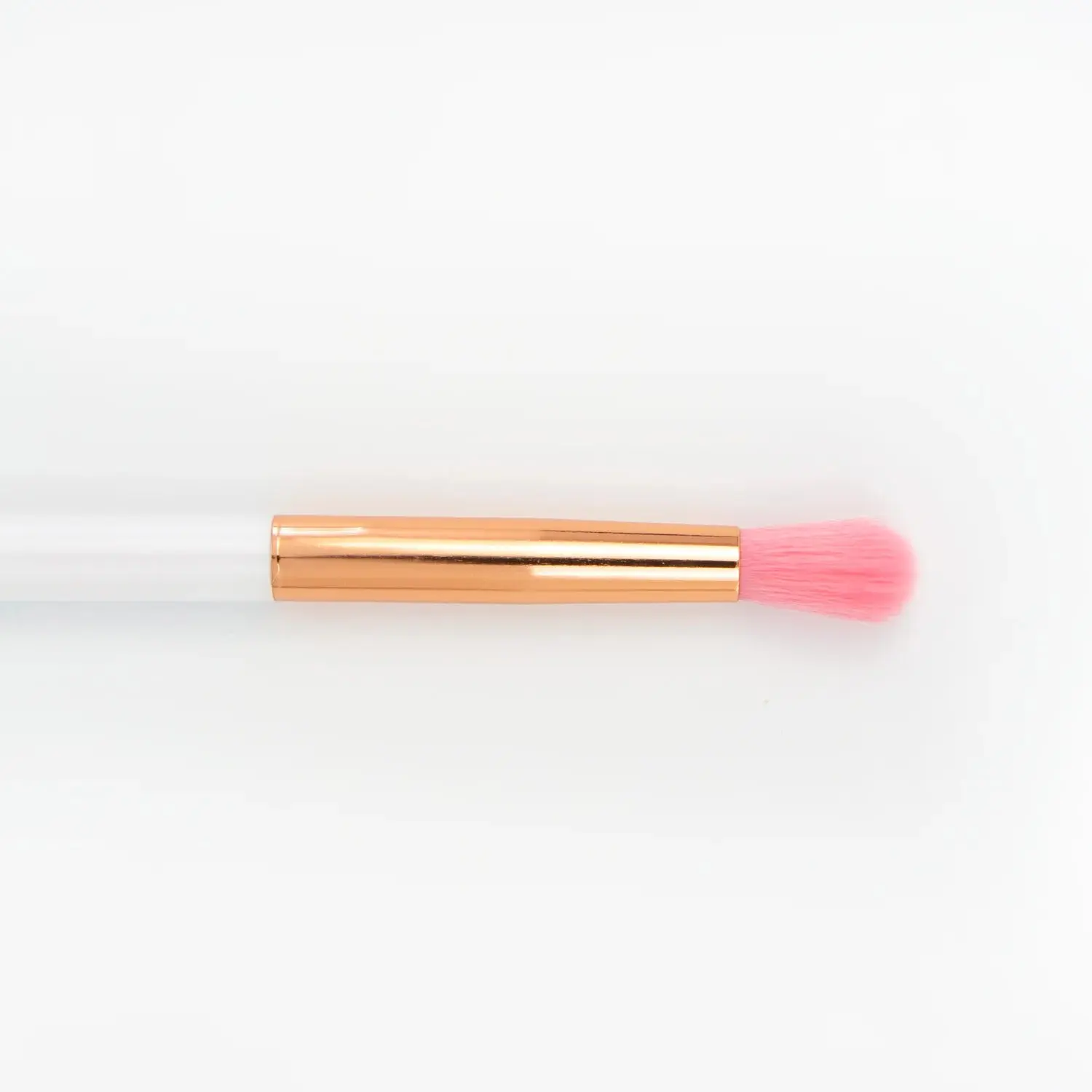Brush Addict Light Blending Brush - B111 - Image 2